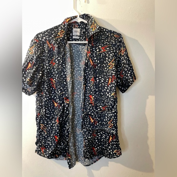 Zara viscose, button-down shirt size medium - Picture 5 of 7